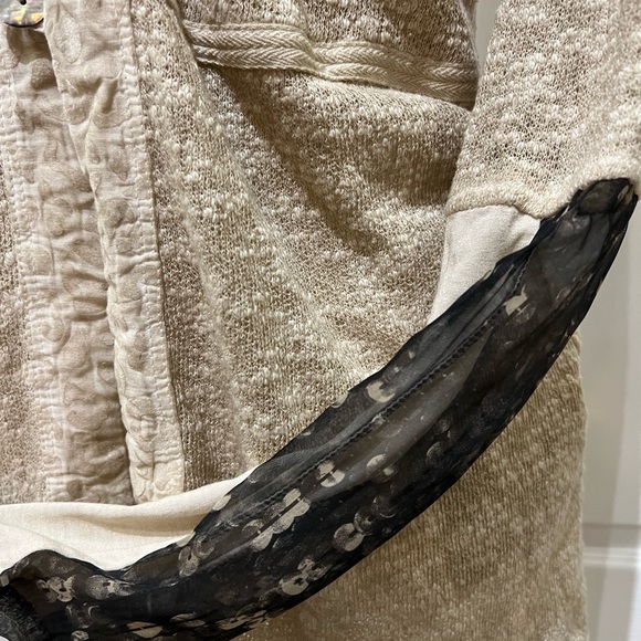 Gabby Isabella Cardigan - Picture 9 of 9